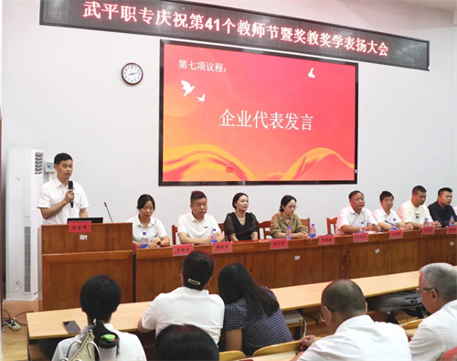 640 (4).jpg